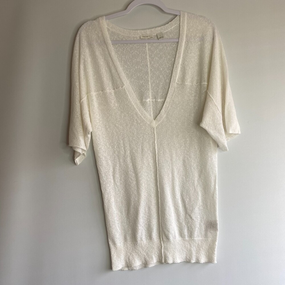 Halogen White Deep V-Neck Sheer Short Sleeve Exposed Seem Detail Blouse Size L